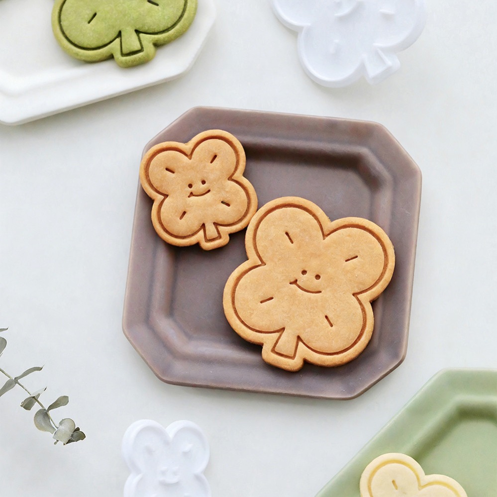 Kitchen Appliances For Baking - Cetakan Kue Berbentuk Semanggi Berdaun Empat,