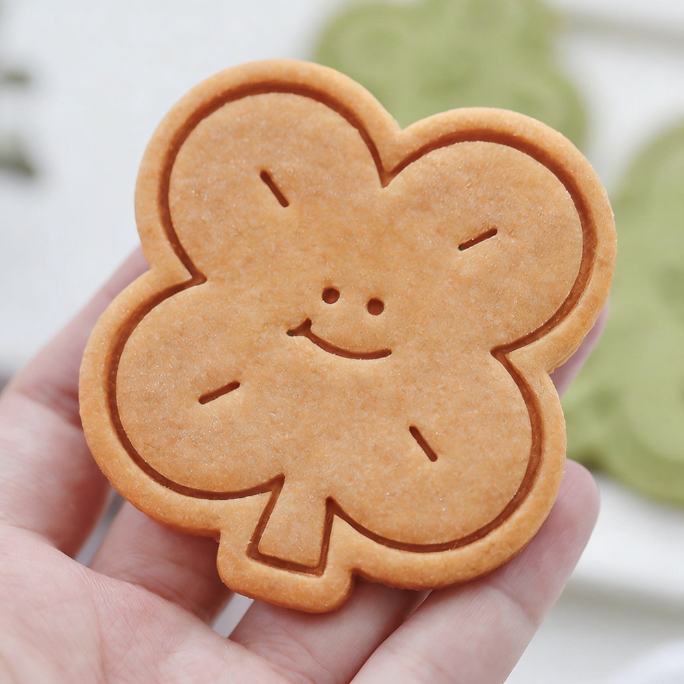 Cetakan Kue Berbentuk Semanggi - Kitchen Appliances For Baking ulasan dan harga